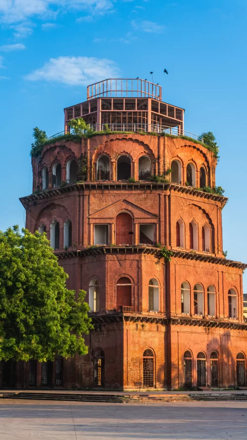 Chattar Manzil, Lucknow – historic red brick palace landmark featured in Uttar Pradesh tour packages
