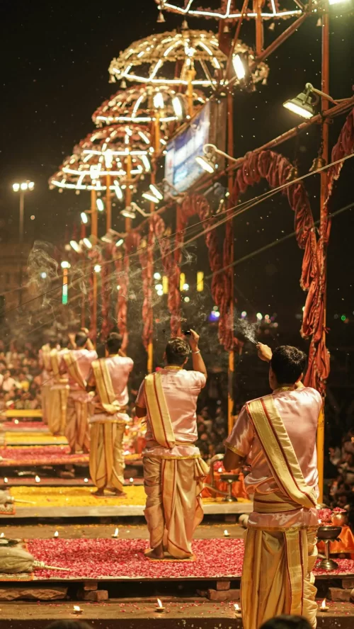 Varanasi Ganga Aarti – priests performing evening ritual at Dashashwamedh Ghat featured in Uttar Pradesh tour packages